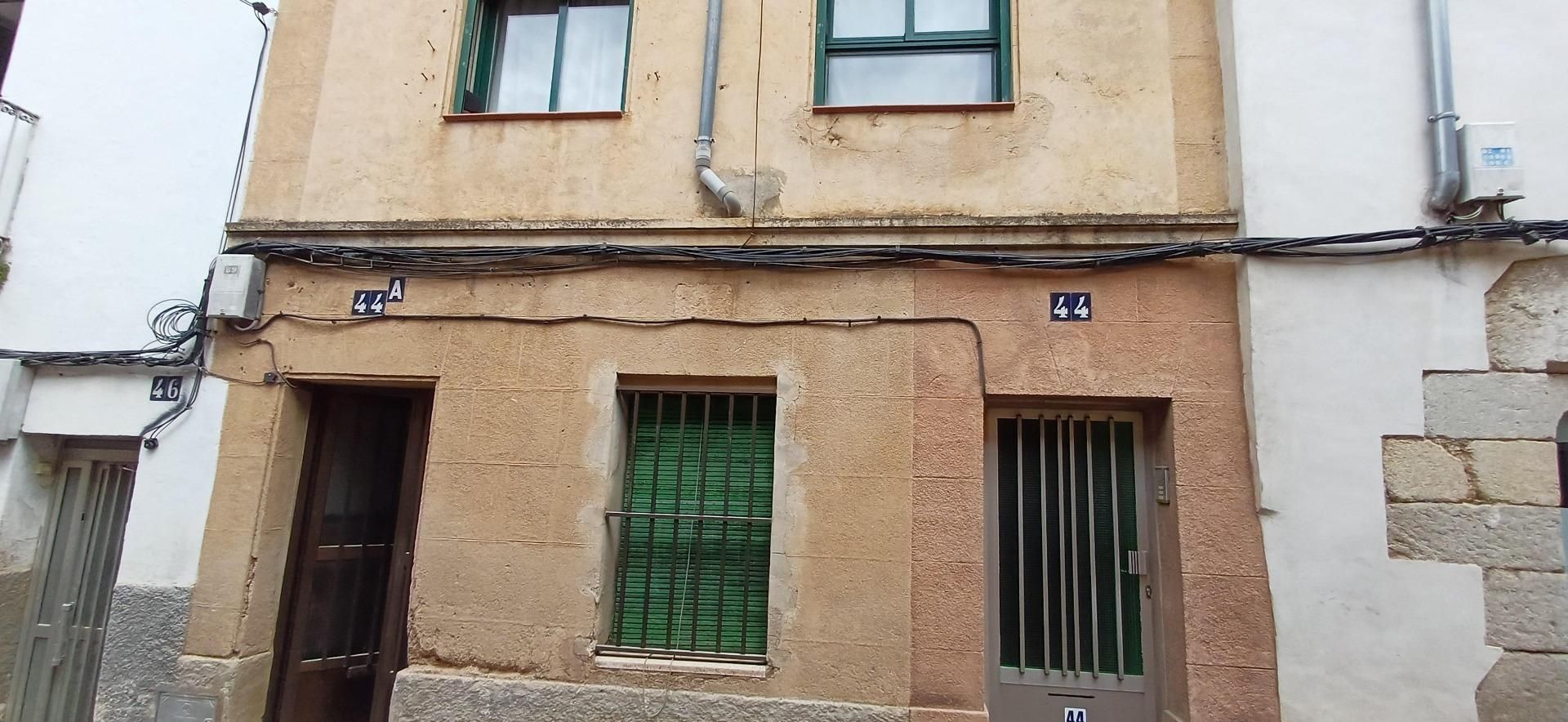 Exterior view of House or chalet for sale in Cáceres Capital  with Storage room