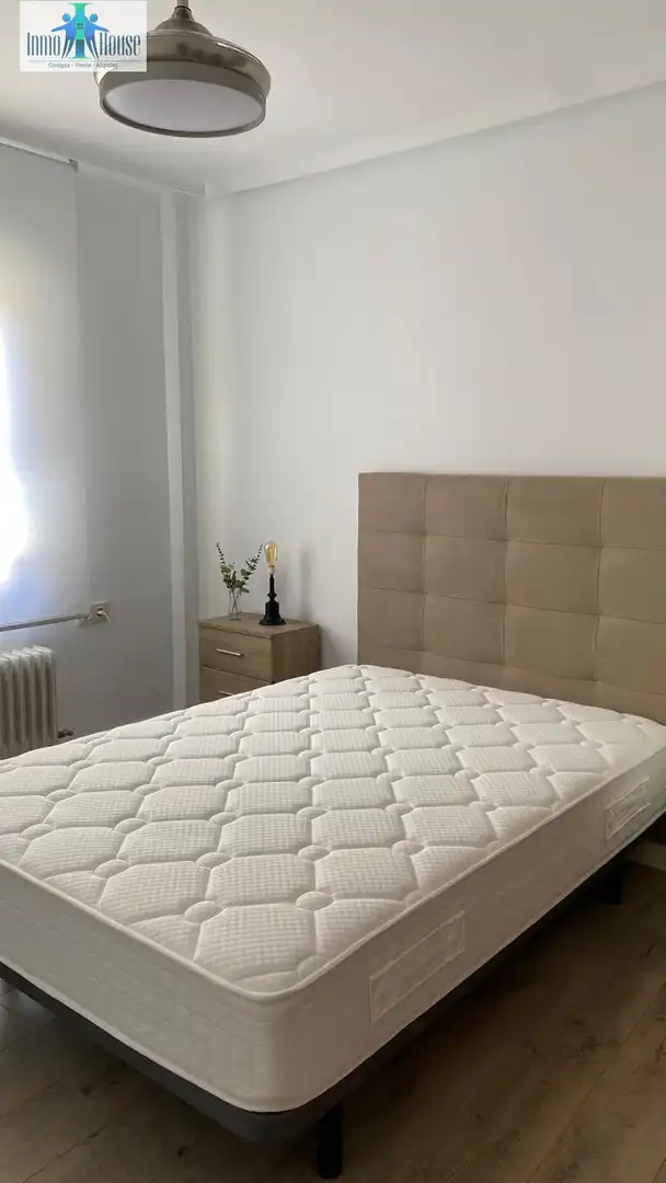 Habitación de Piso de alquiler en Albacete con Aire acondicionado, Calefacción y Terraza
