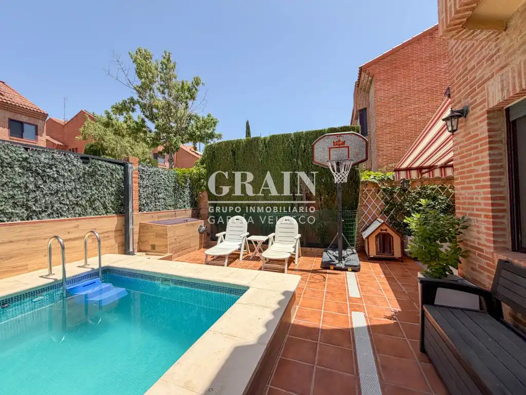 Jardín de Casa o chalet en venta en Albacete con Aire acondicionado, Calefacción y Jardín privado