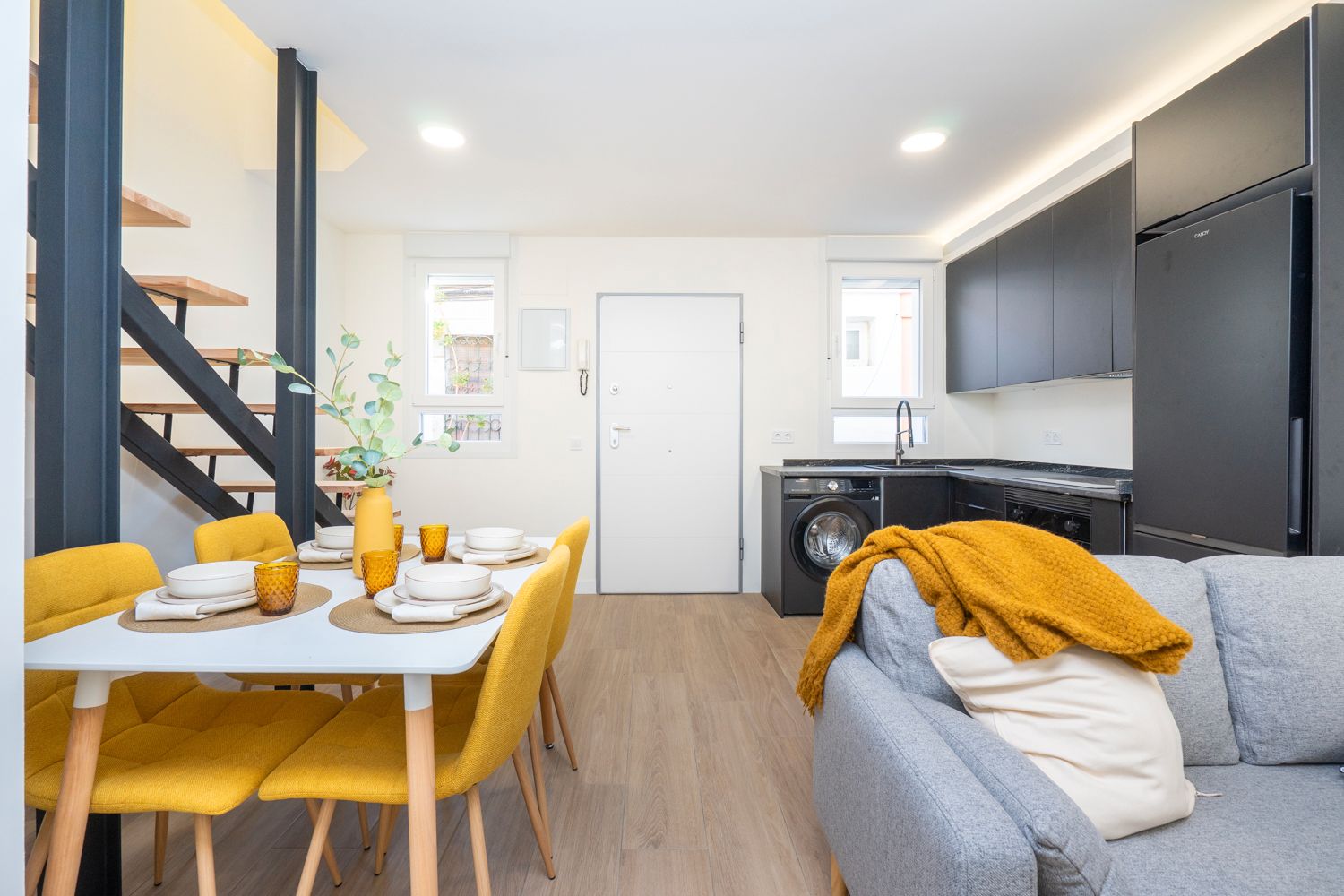 Kitchen of Duplex for sale in  Madrid Capital  with Air Conditioner and Heating