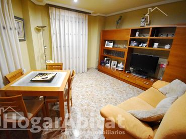 Piso con ascensor en venta en Calle Barcelona