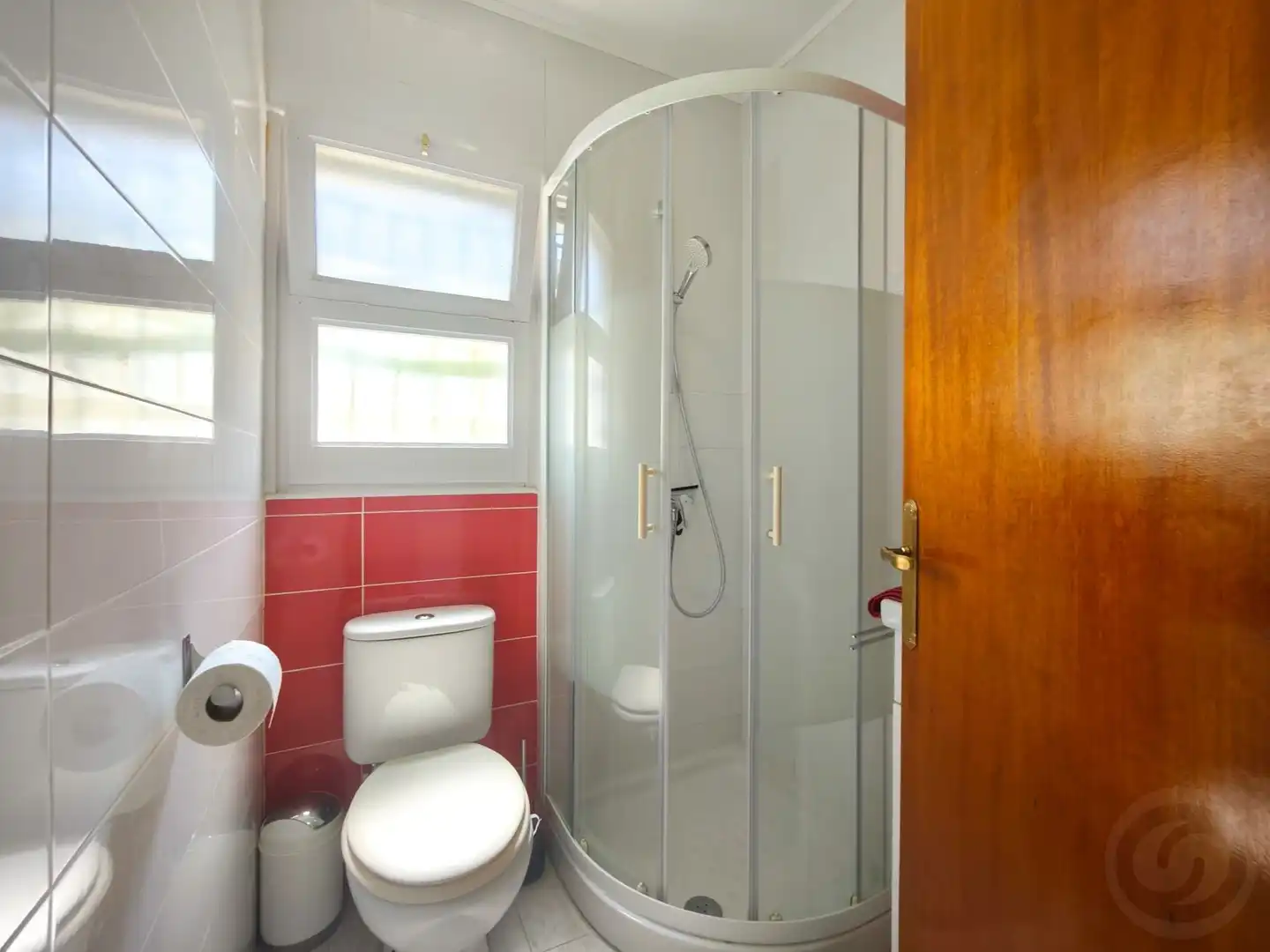Baño de Casa adosada en venta en Empuriabrava con Aire acondicionado, Calefacción y Terraza