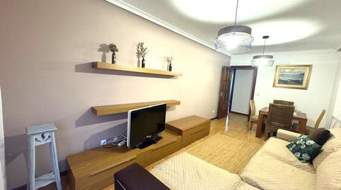 Foto 4 de Pis de lloguer a Salesas - Foncalada - Campoamor, Asturias