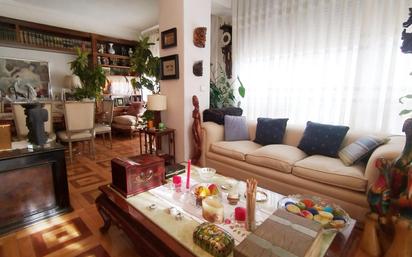 Wohnzimmer von Wohnung zum verkauf in  Madrid Capital mit Klimaanlage und Terrasse