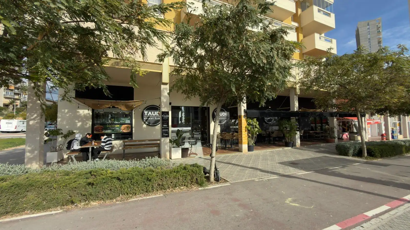 Geschaftsraum zum Verkauf in Via Parque