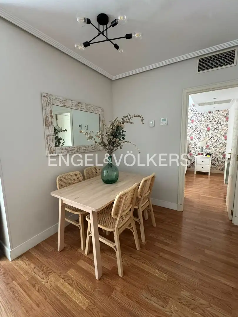Dining room of Flat for rent in Madrid  with Heating, Parquet flooring and Swimming Pool
