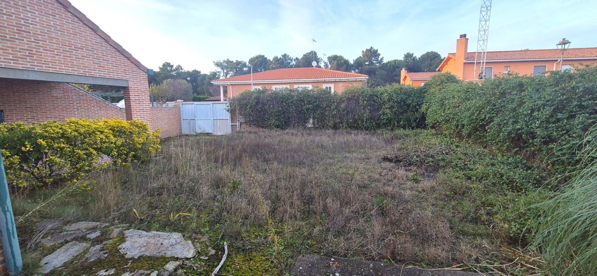 Single-family semi-detached for sale in Mojados  with Heating, Private garden and Community pool