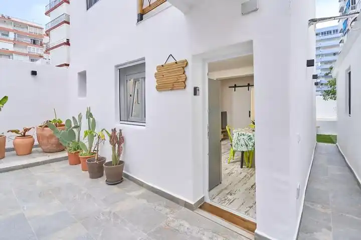 Casa adosada en venda a Paseo Marítimo de Poniente, 41, Poniente - Faro