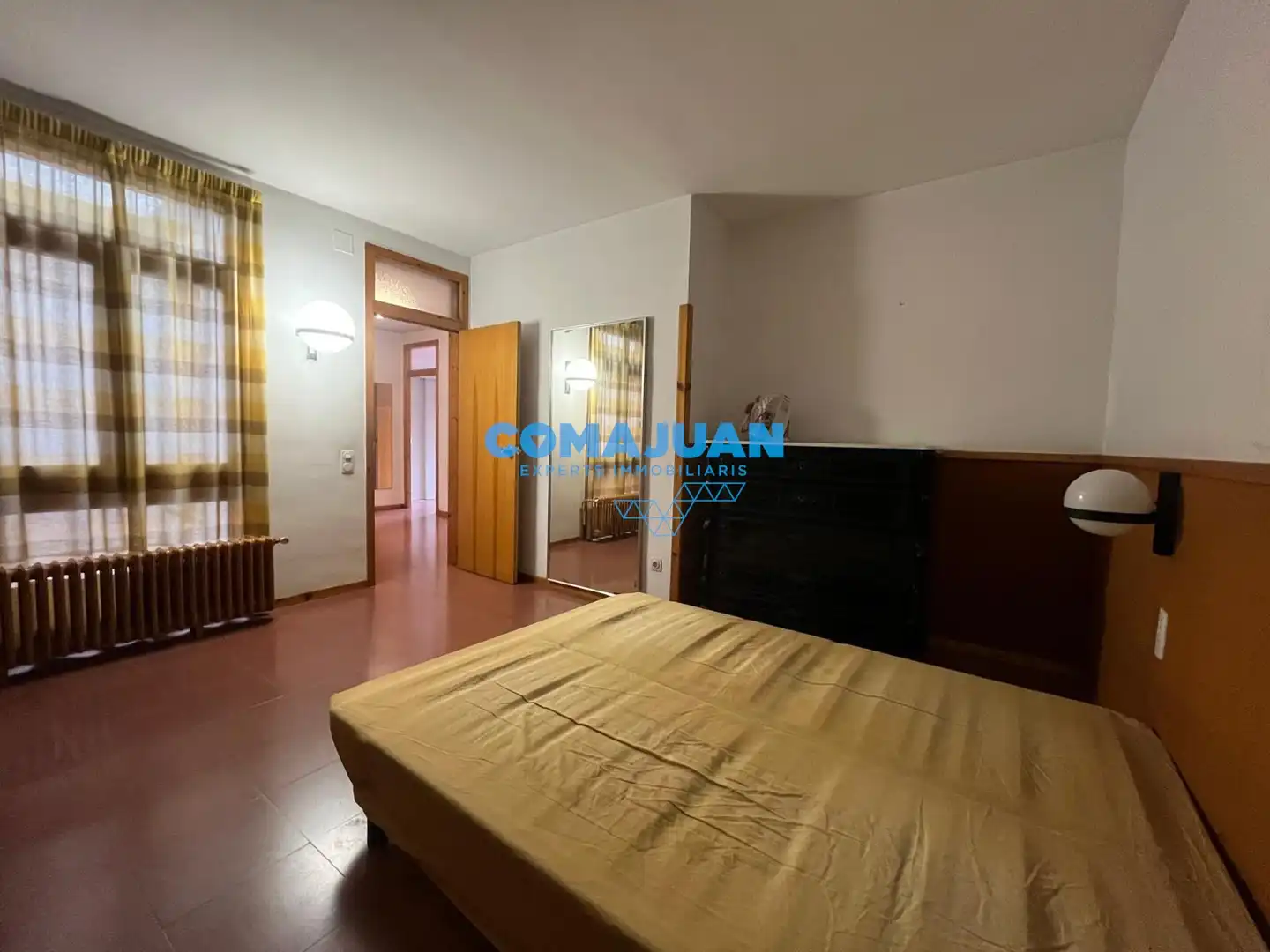 Schlafzimmer von Country house zum Verkauf in Mataró mit Klimaanlage, Heizung und Terrasse