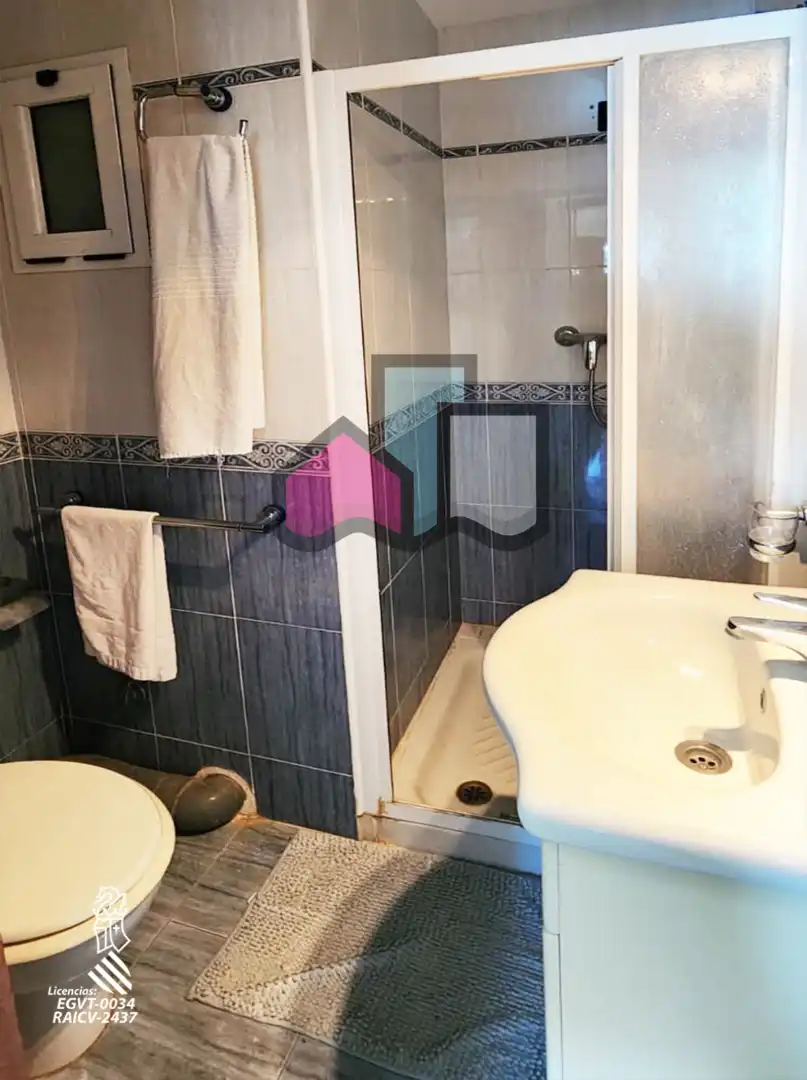 Baño de Apartamento en venta en Cullera con Terraza, Amueblado y Horno