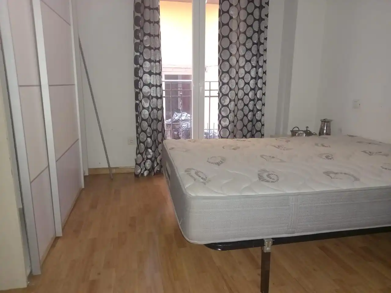 Habitación de Piso en venta en Zaragoza con Calefacción, Trastero y Balcón