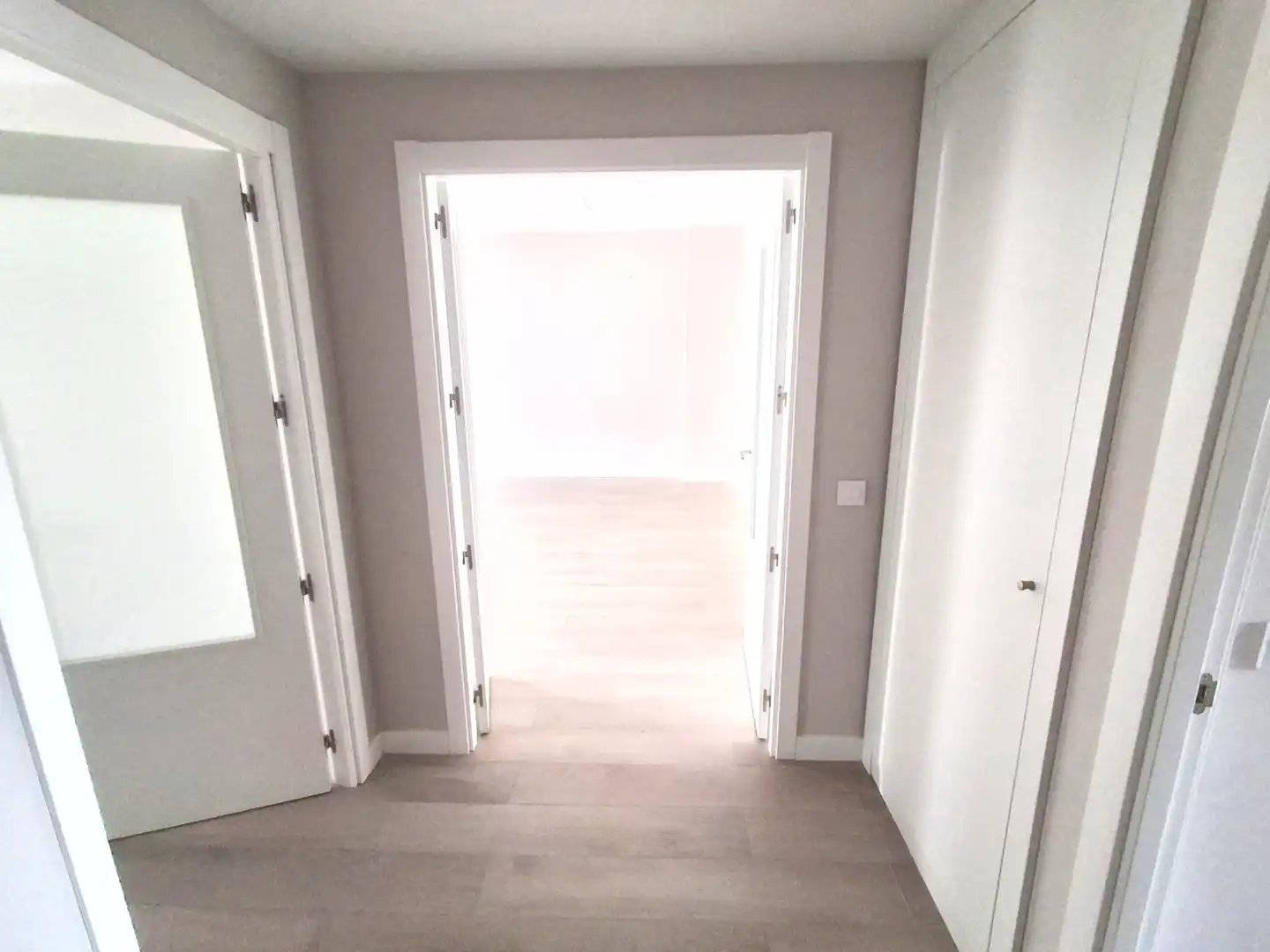 Wohnung zur Miete in Tres Cantos mit Heizung, Terrasse und Abstellraum