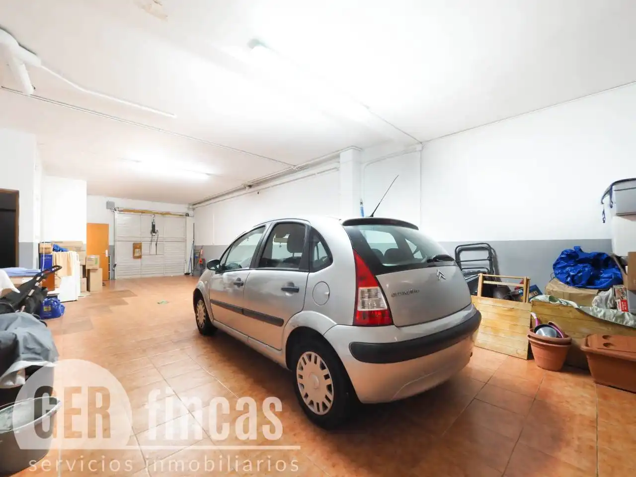 Parking of Houses for sale in Terrassa  with Heating and Terrace