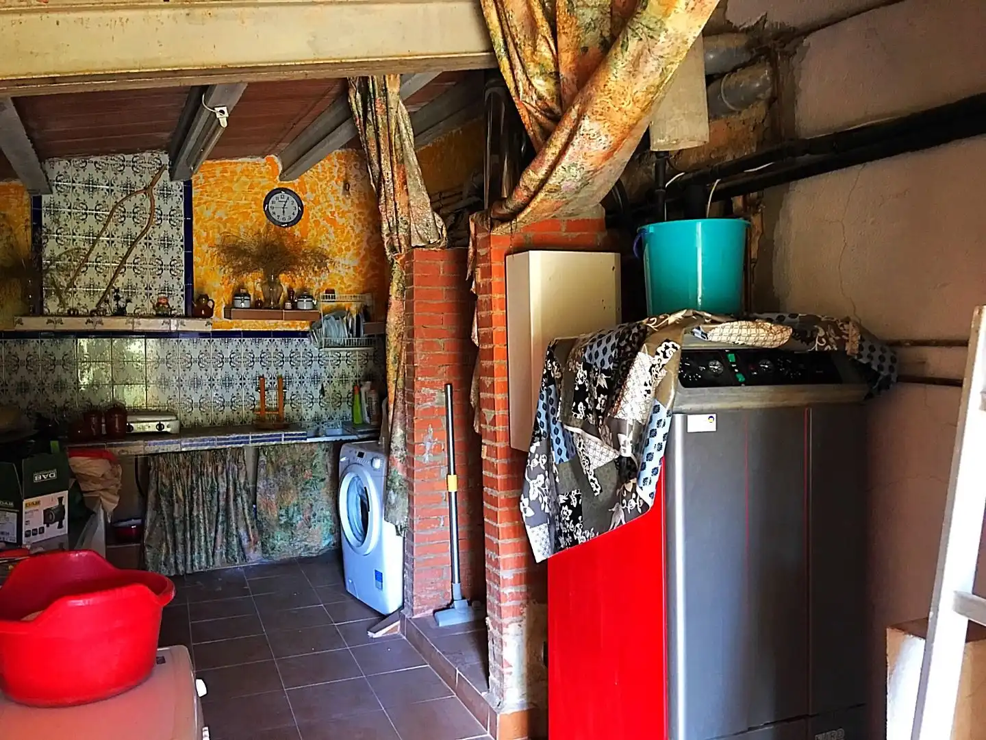Kitchen of Houses for sale in Els Guiamets