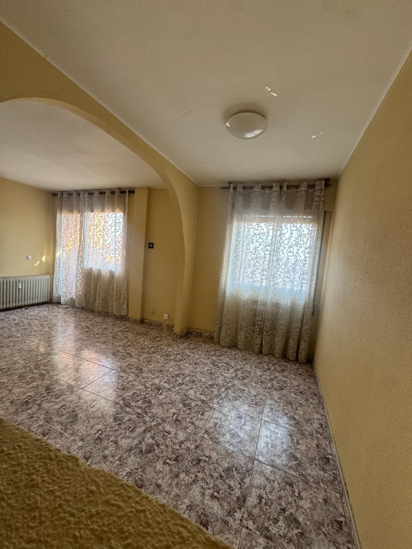 Dormitori de Pis en venda en Torrejón de Ardoz amb Calefacció i Terrassa