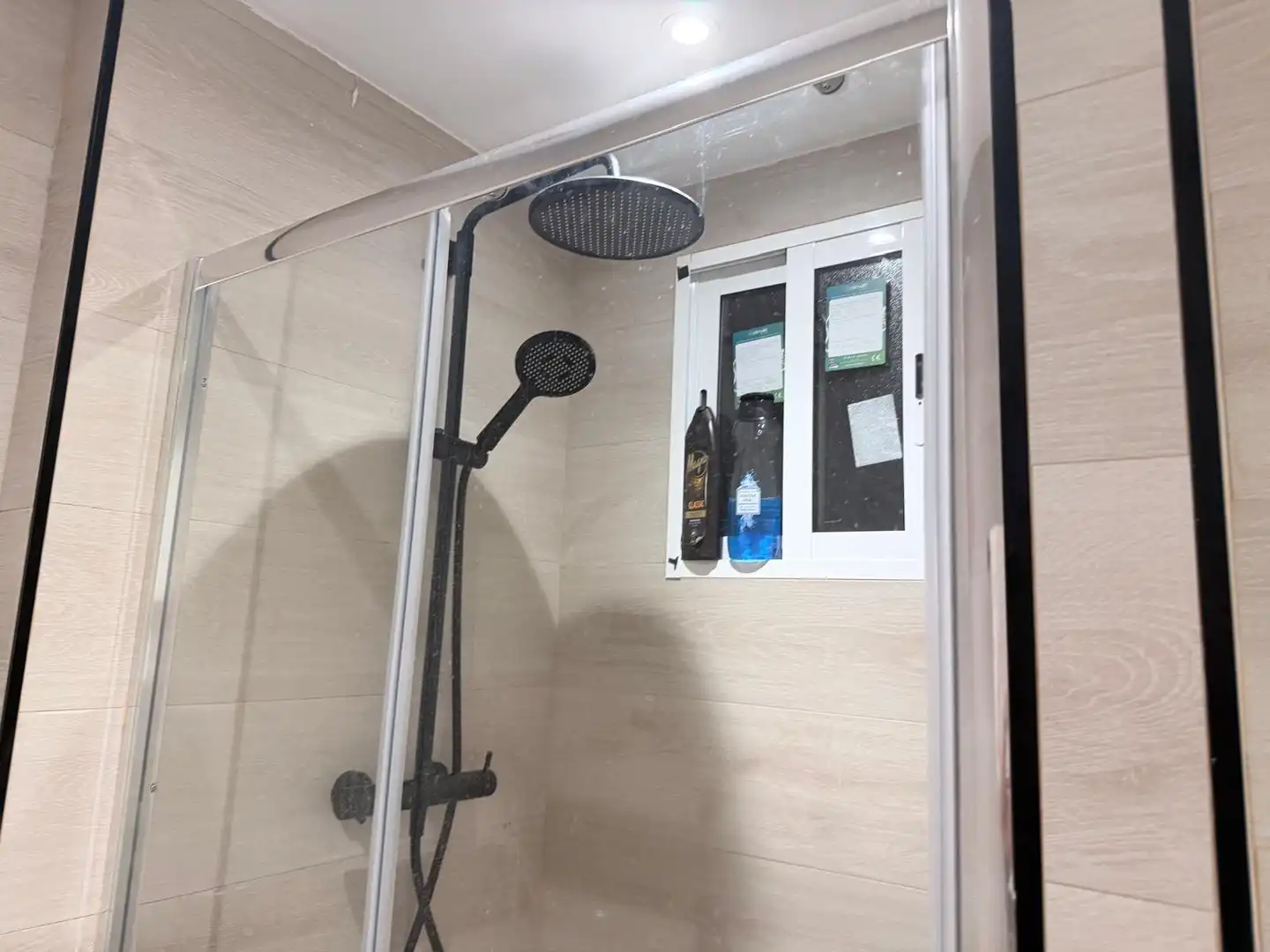 Bathroom of Apartments for sale in Alicante / Alacant  with Heating, Storage room and Furnished