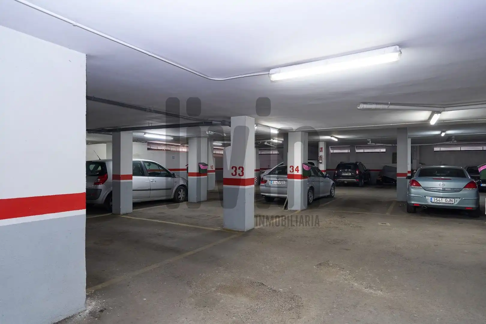 Parking de Piso en venta en Torredelcampo con Calefacción, Terraza y Trastero