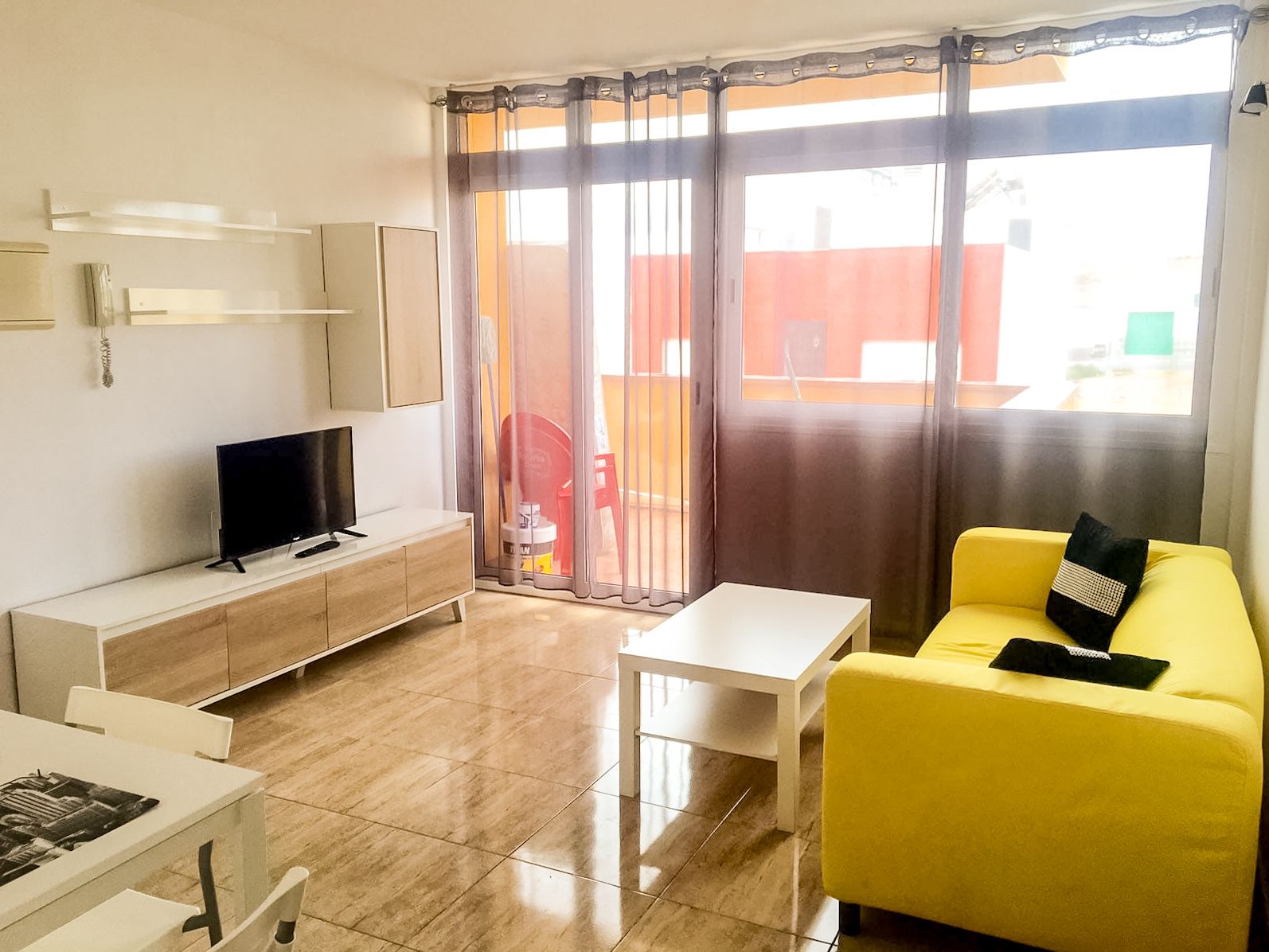 Living room of Flat for sale in Puerto del Rosario  with Terrace, Furnished and Oven