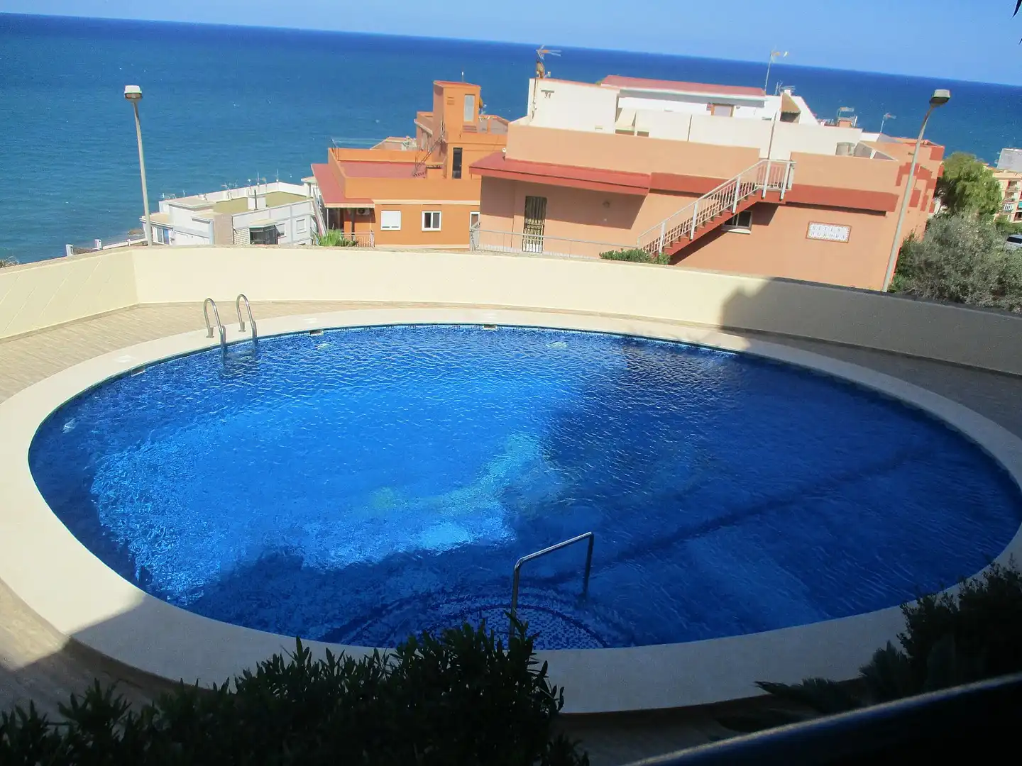 Piscina de Apartament en venda en Cullera amb Aire condicionat, Terrassa i Moblat
