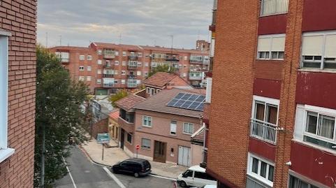 Photo 3 of Flat for sale in Calle de Villabañez, Pajarillos Altos, Valladolid