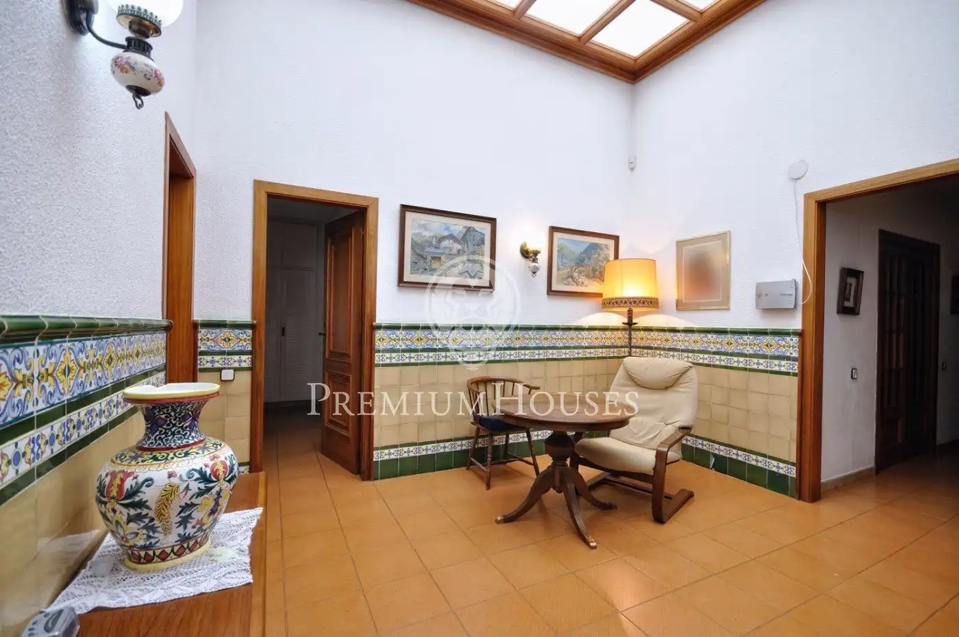 Houses for sale in Tiana