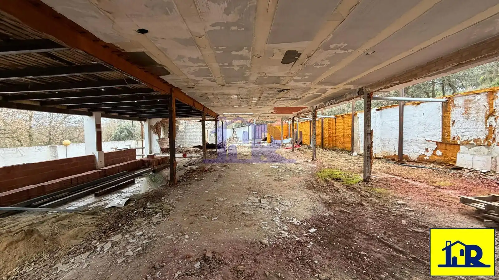 Casa adosada en venta en Arcas del Villar