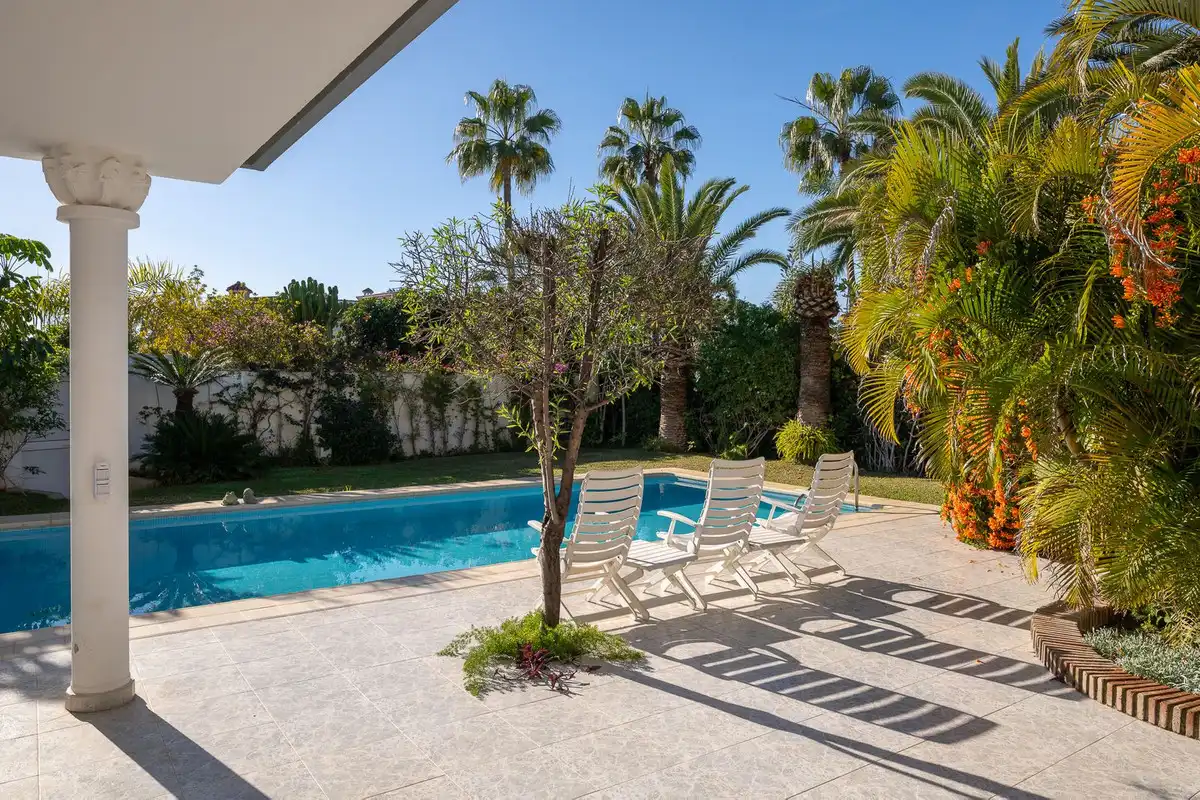 Piscina de Casa o chalet en venta en Marbella con Terraza, Trastero y Piscina