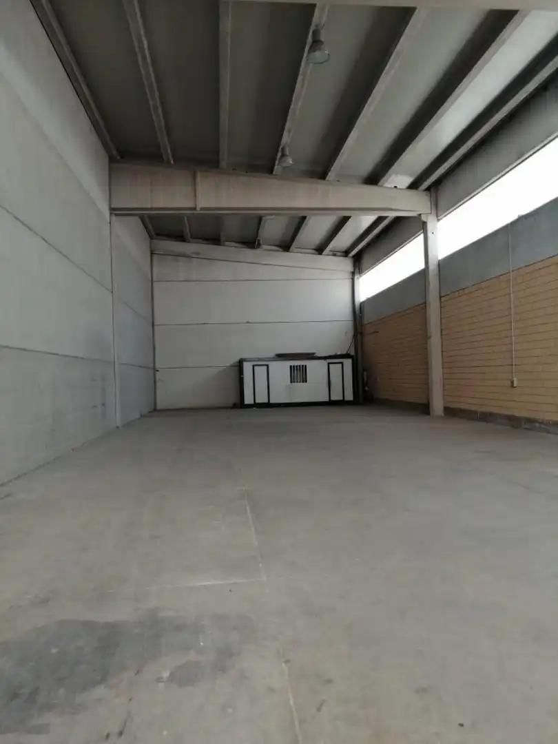 Fabrikhallen zum Verkauf in Laguardia - palomares, Samaniego