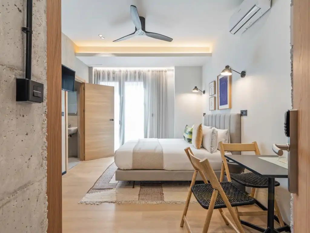 Bedroom of Commercial properties for sale in Puente de Vallecas