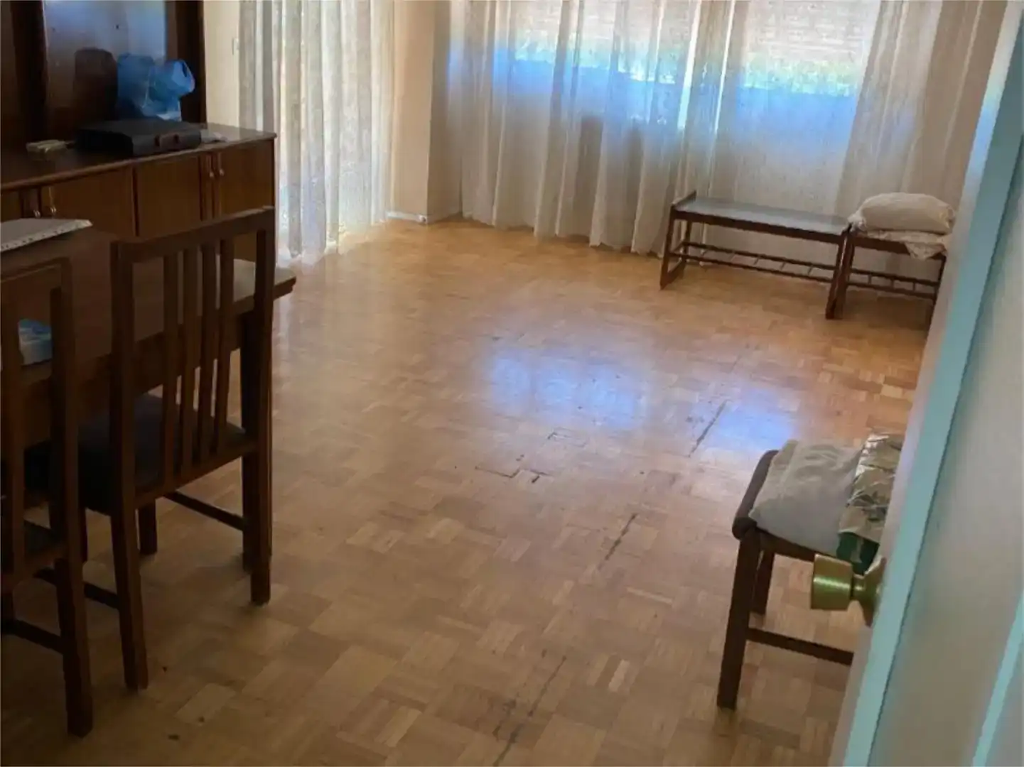 Sala d'estar de Pis en venda en  Madrid Capital amb Balcó