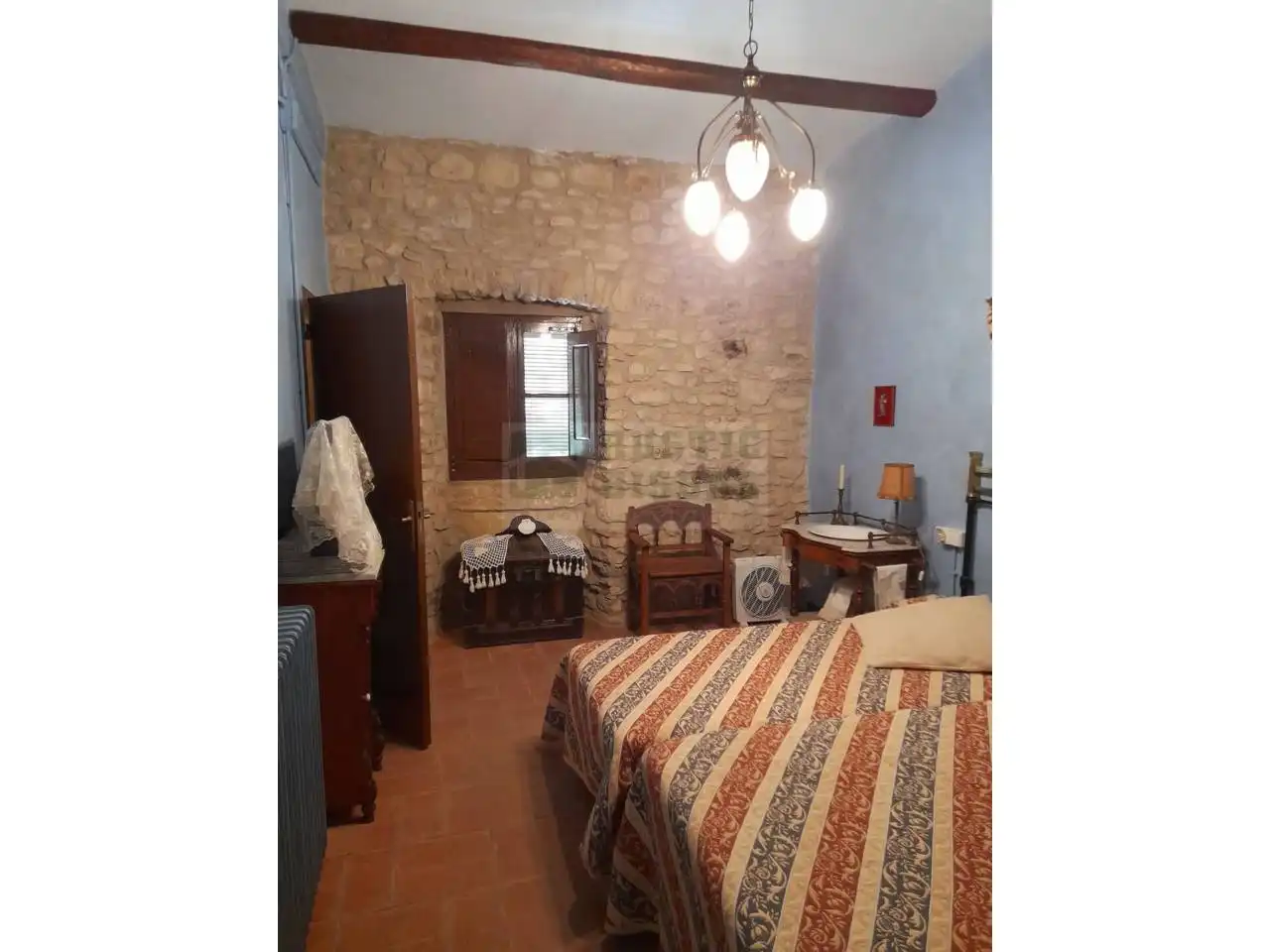 Habitación de Finca rústica en venta en Ullastret con Calefacción y Terraza