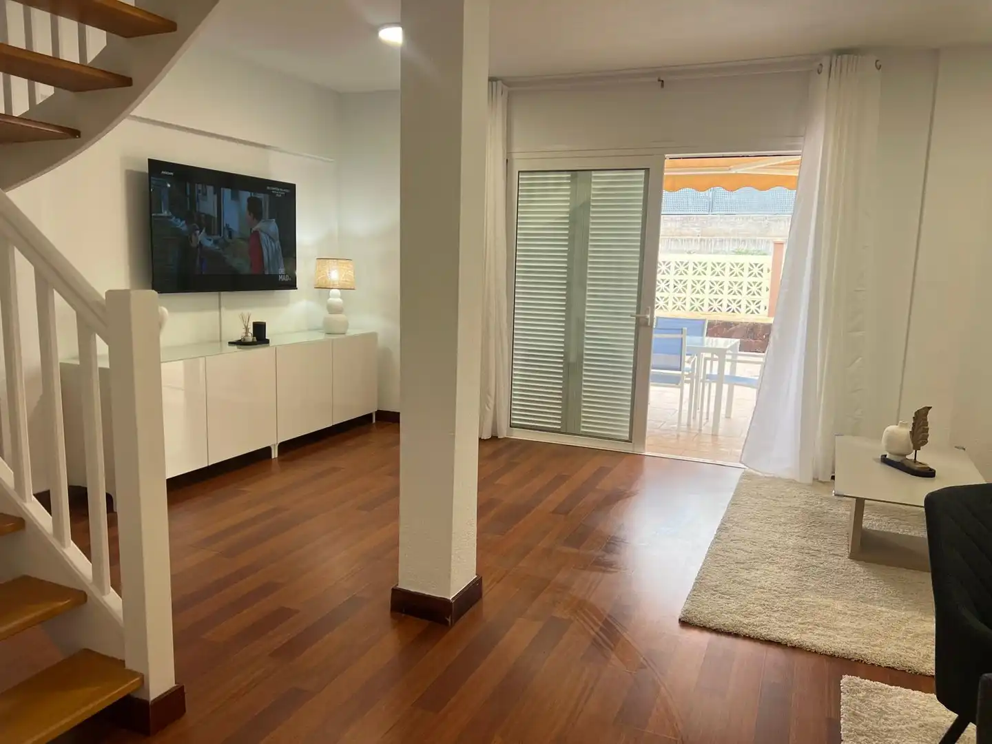 Living room of Flat for rent in Arona  with Terrace, Furnished and Balcony