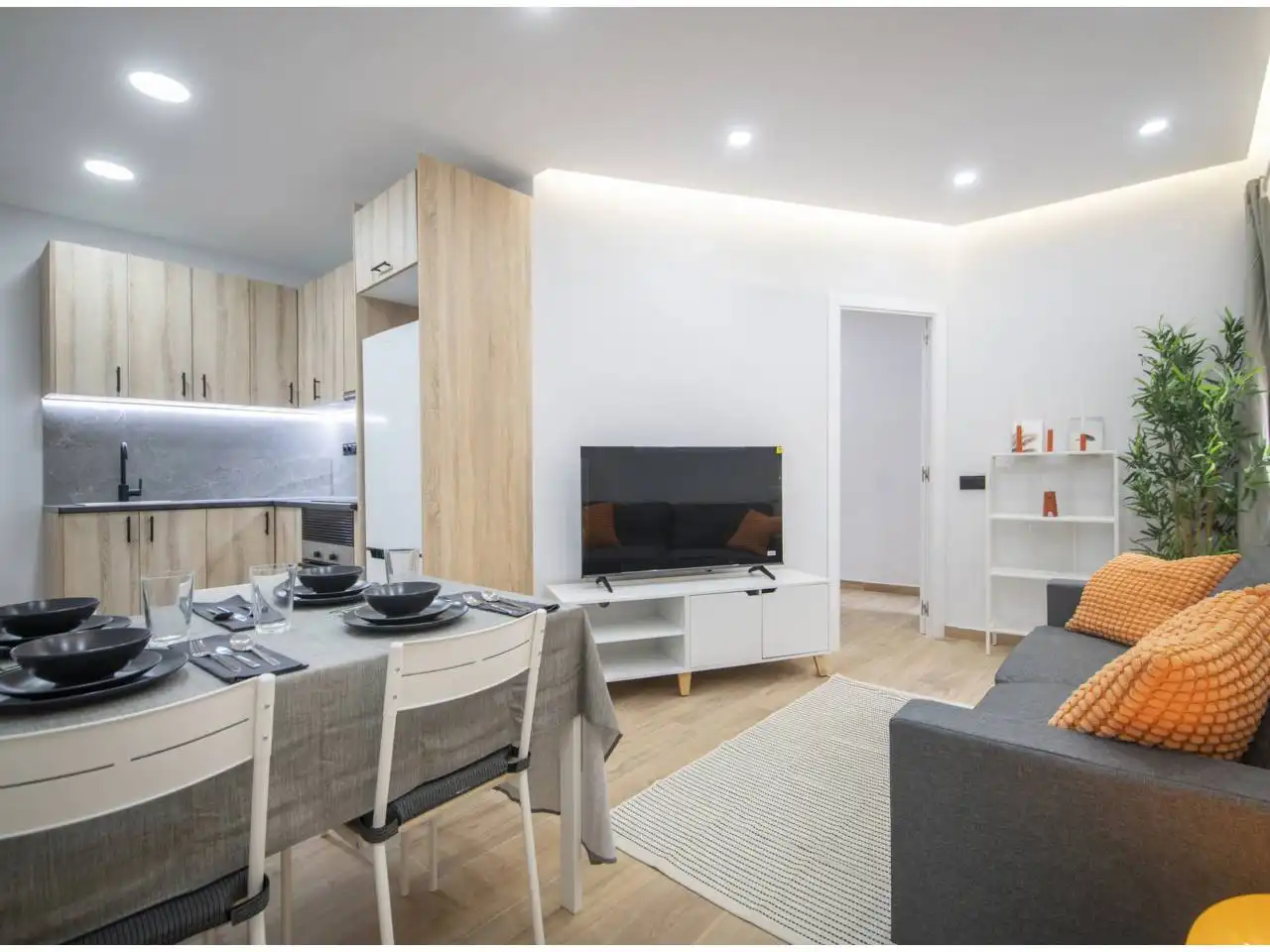 Living room of Flat for sale in Igualada  with Parquet flooring and Furnished