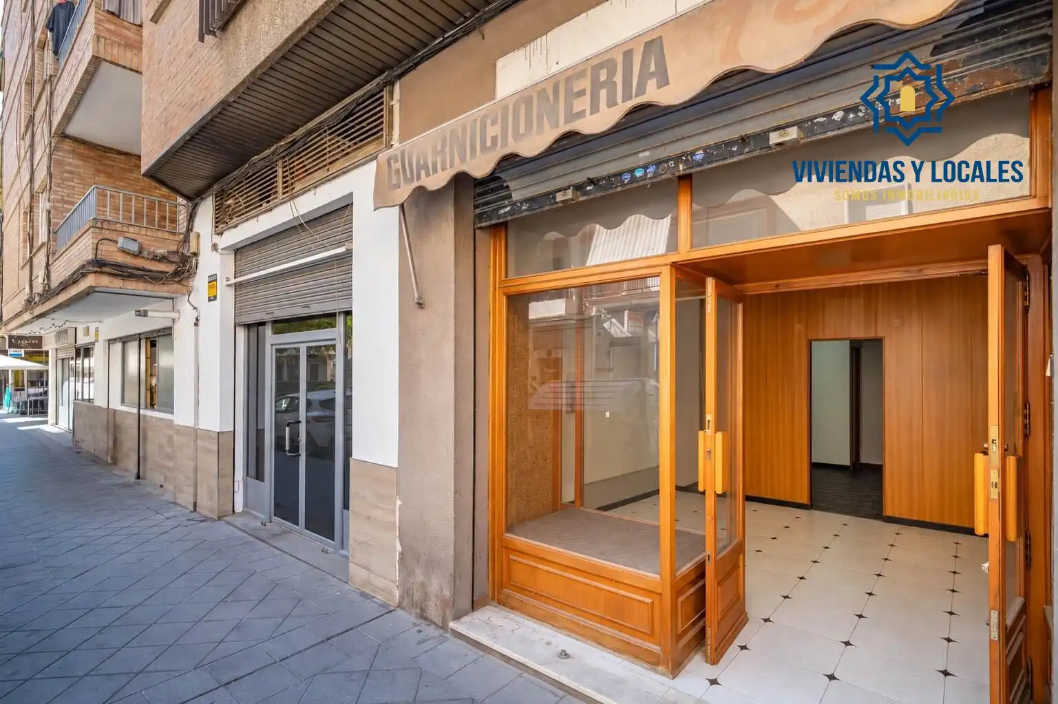 Local comercial en venda a Calle Tórtola 31