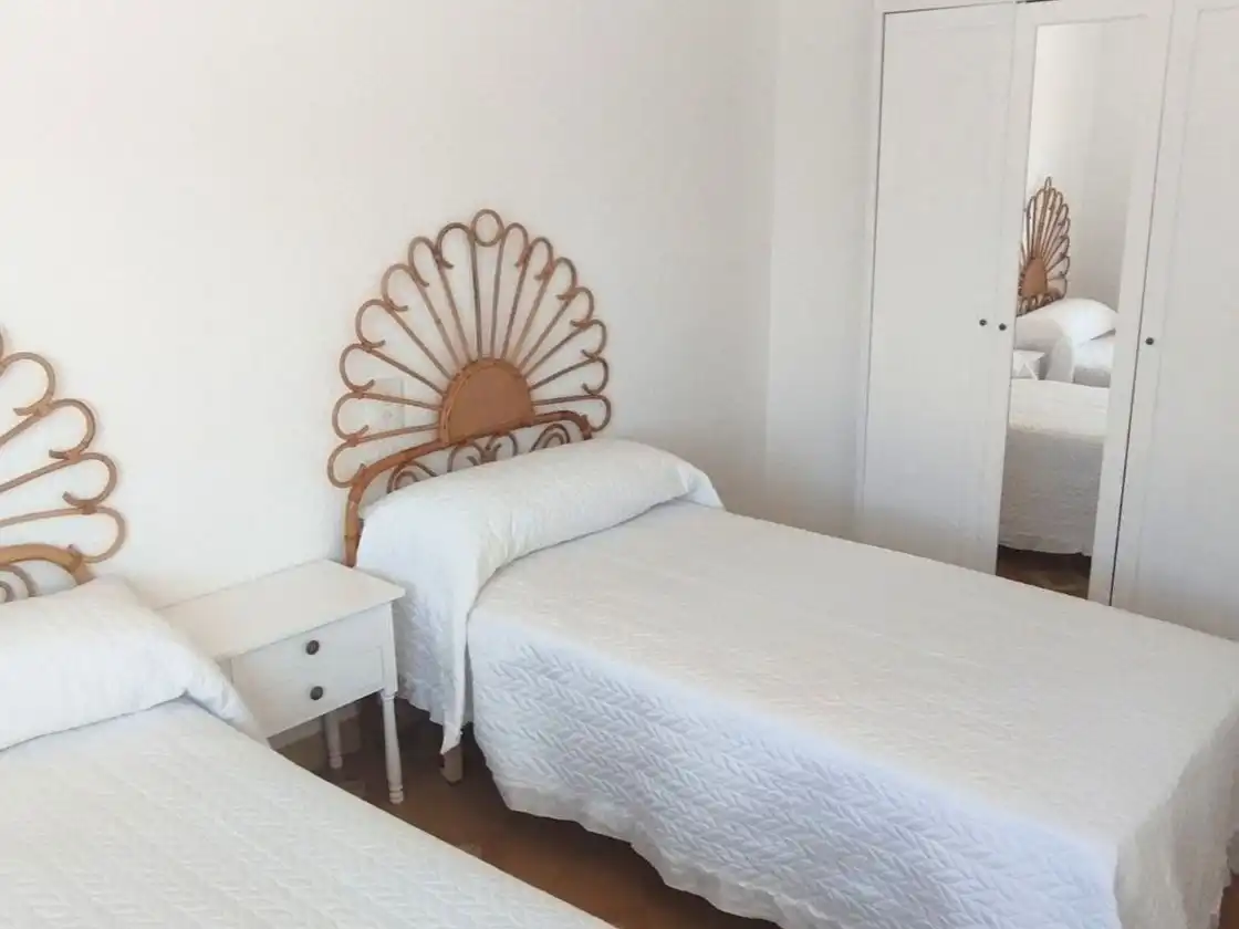 Schlafzimmer von Einfamilien-Reihenhaus zur Miete in Voramar