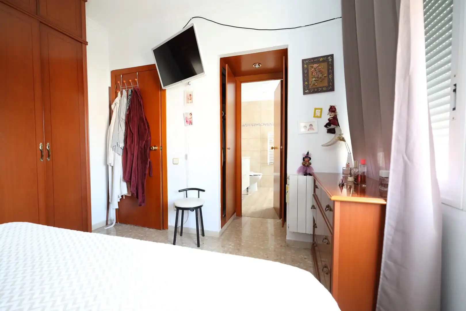 Dormitori de Casa adosada en venda en Sabadell amb Calefacció, Jardí privat i Terrassa