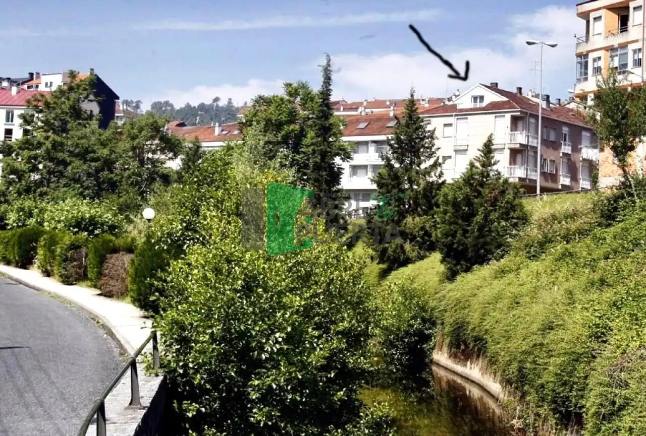 Außenansicht von Wohnung zum Verkauf in Barbadás mit Heizung, Terrasse und Möbliert