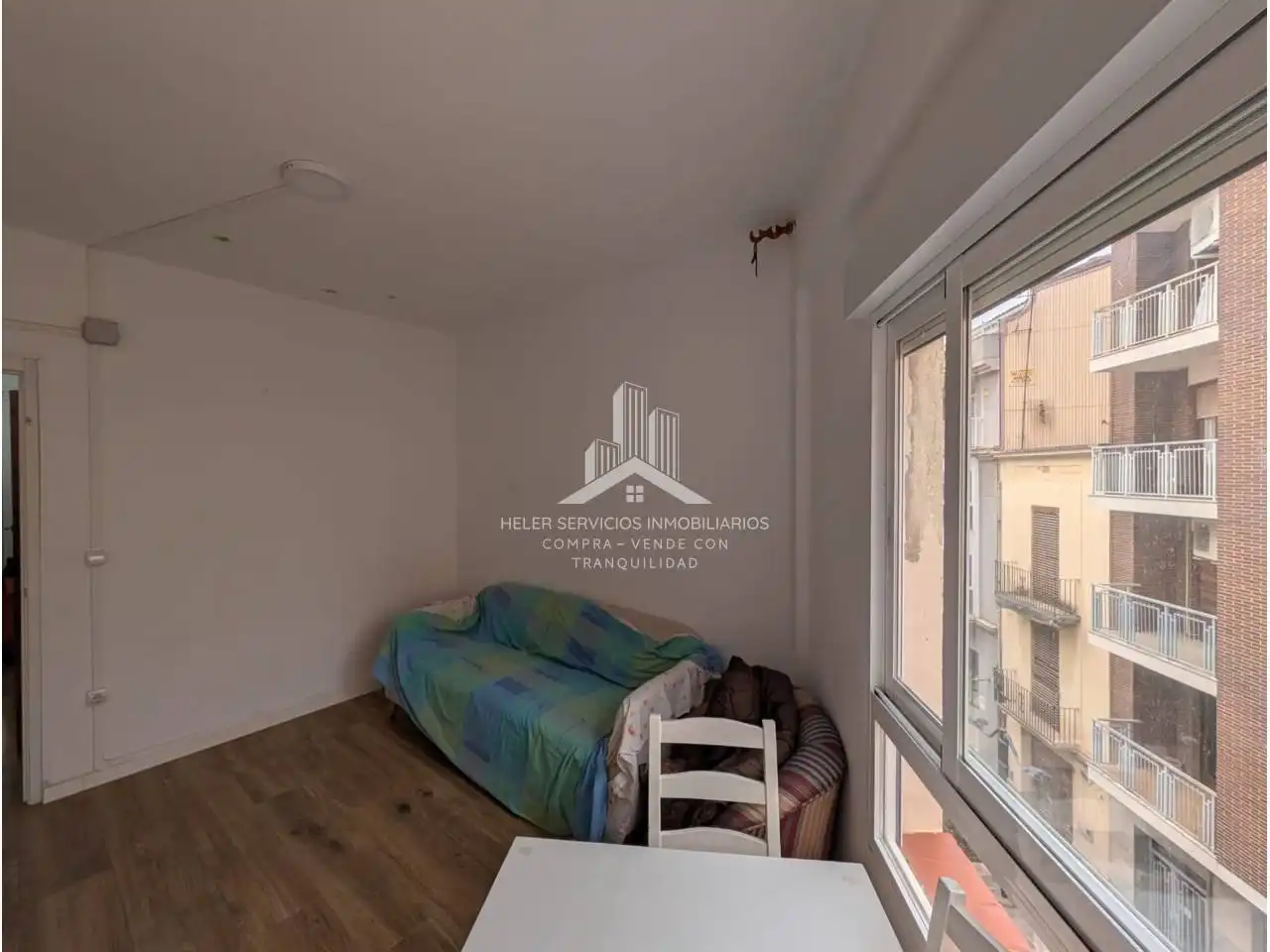 Dormitori de Apartament en venda en Castellón de la Plana / Castelló de la Plana amb Moblat