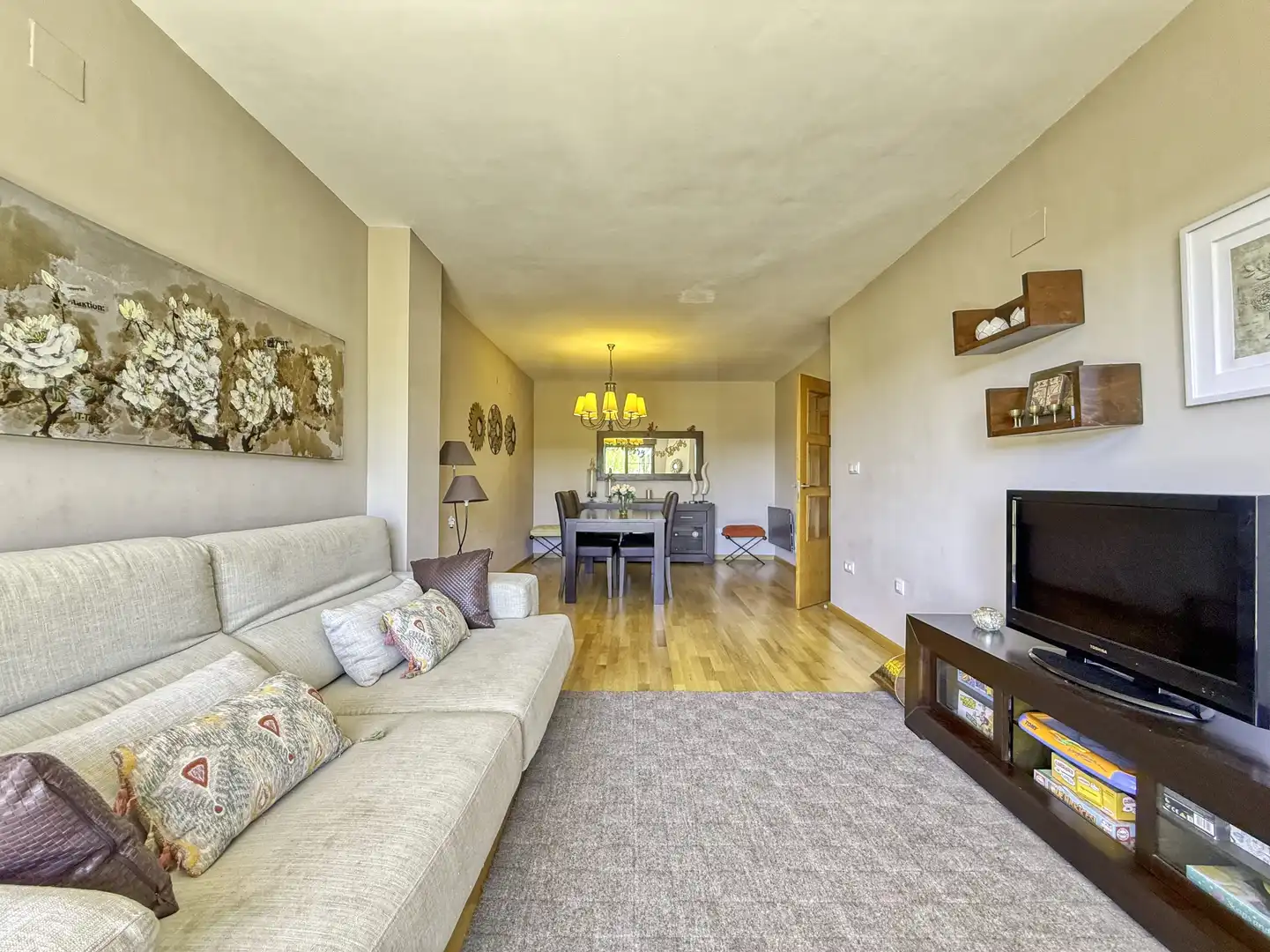 Sala de estar de Ático en venta en Alcalá de la Selva con Calefacción y Terraza