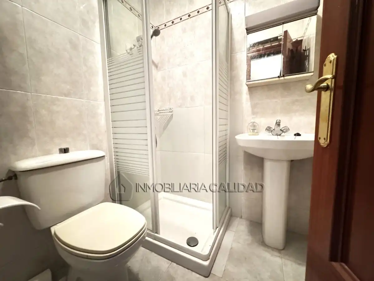 Badezimmer von Haus oder Chalet zum Verkauf in Burgos mit Heizung