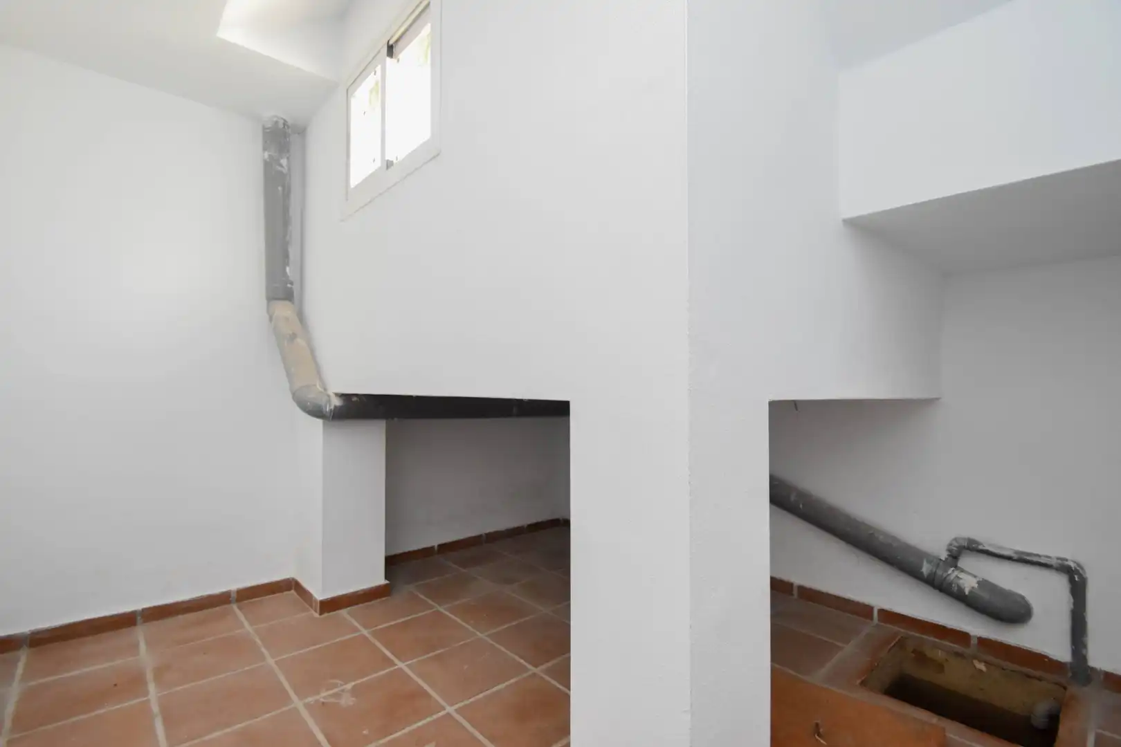 Casa adosada en venta en Atarfe con Trastero y Balcón