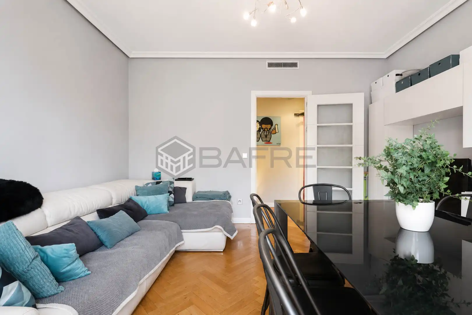 Vista exterior de Piso en venta en Madrid con Aire acondicionado, Calefacción y Parquet