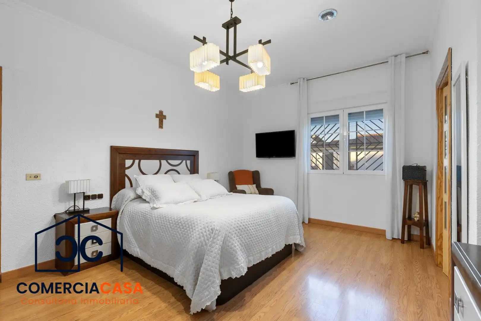 Dormitori de Casa o xalet en venda en Las Gabias amb Aire condicionat, Jardí privat i Traster