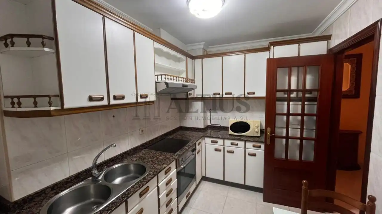 Kitchen of Flat for rent in A Estrada , Pontevedra