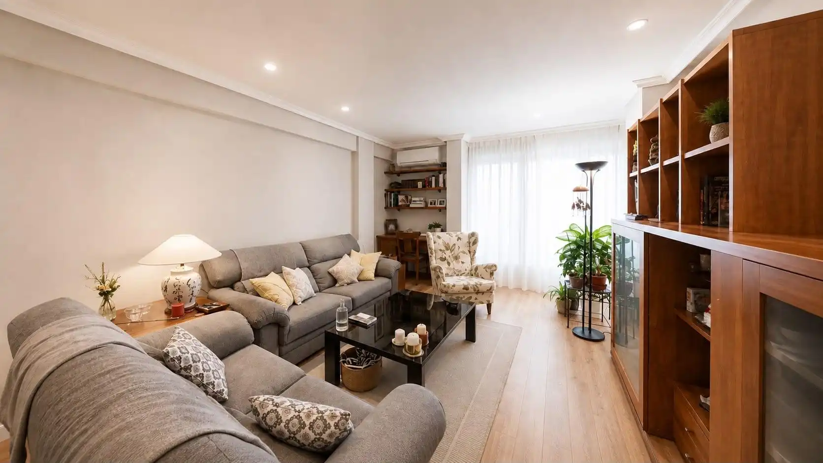 Sala de estar de Apartamento en venta en Madrid con Aire acondicionado, Calefacción y Parquet