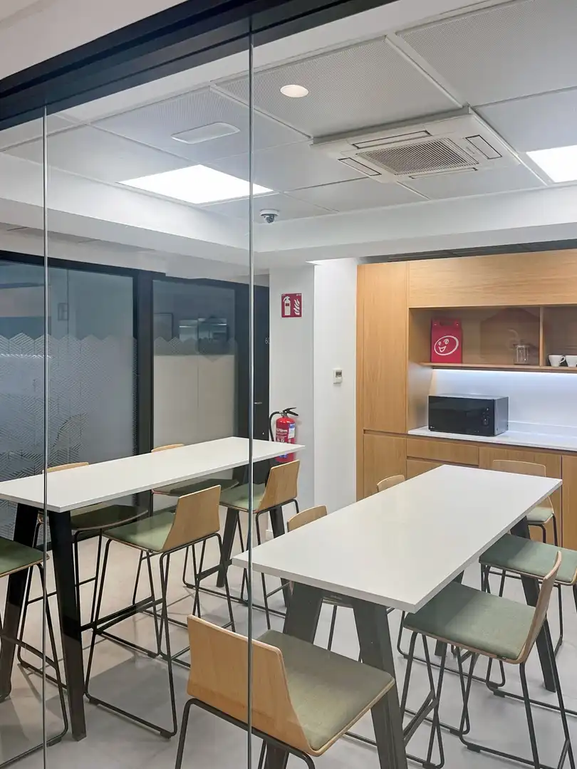 Office for rent in Bilbao   with Air Conditioner, Heating and Furnished