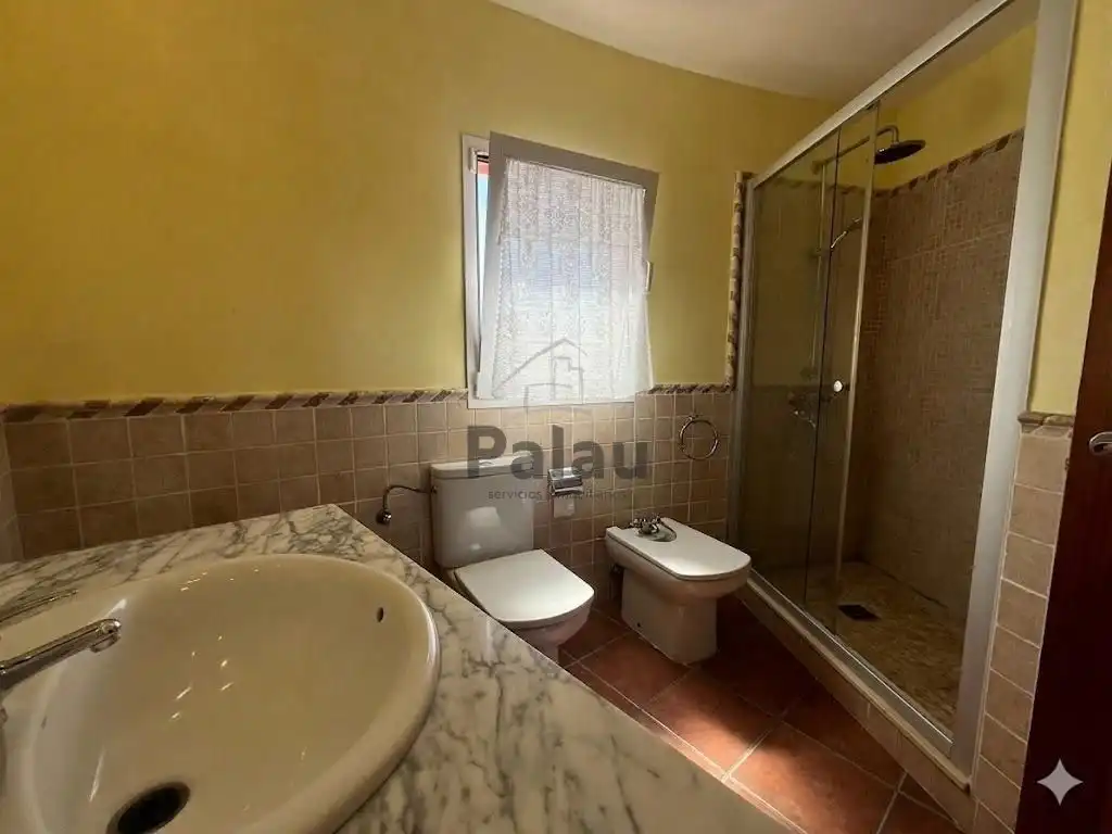 Bany de Casa o xalet en venda en Ciutadella de Menorca amb Jardí privat, Terrassa i Traster