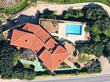 Detached house with pool for sale in Benidoleig