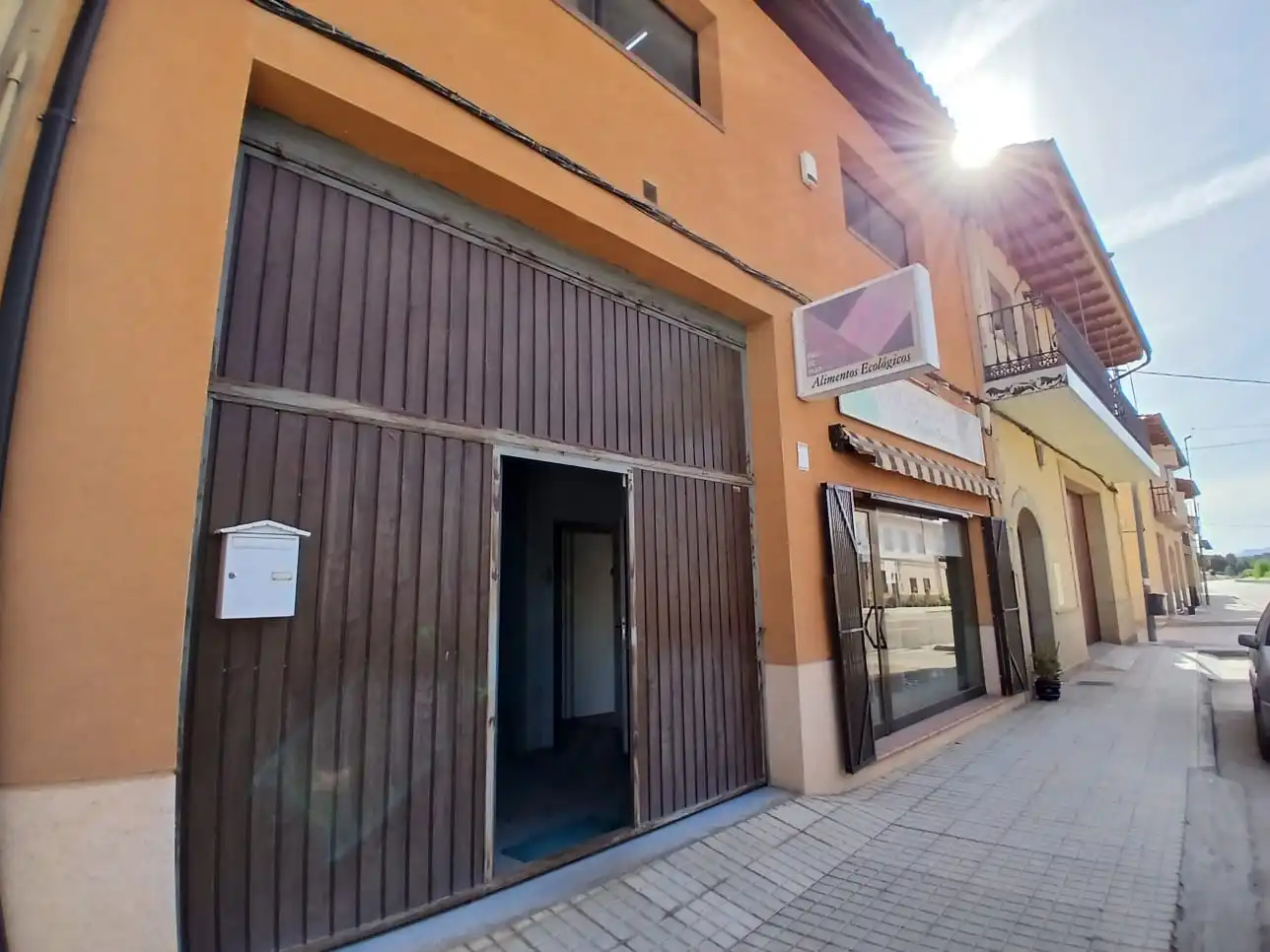 Local en venda en Valdeltormo amb Aire condicionat, Calefacció i Terrassa