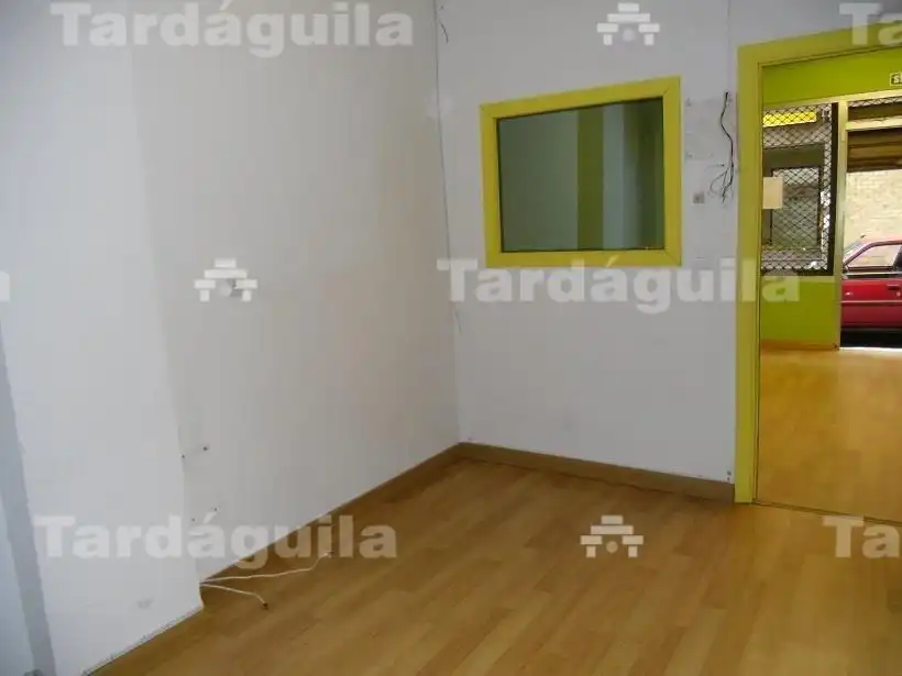 Dormitori de Local en venda en Salamanca
